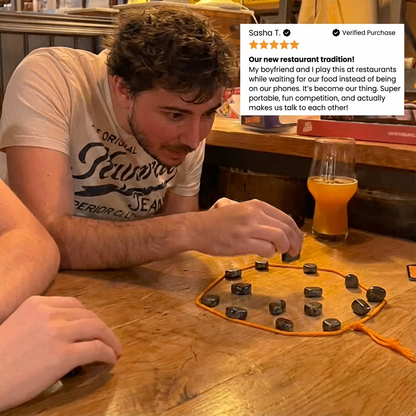 MagnetOut™ Magnetic Strategy Game