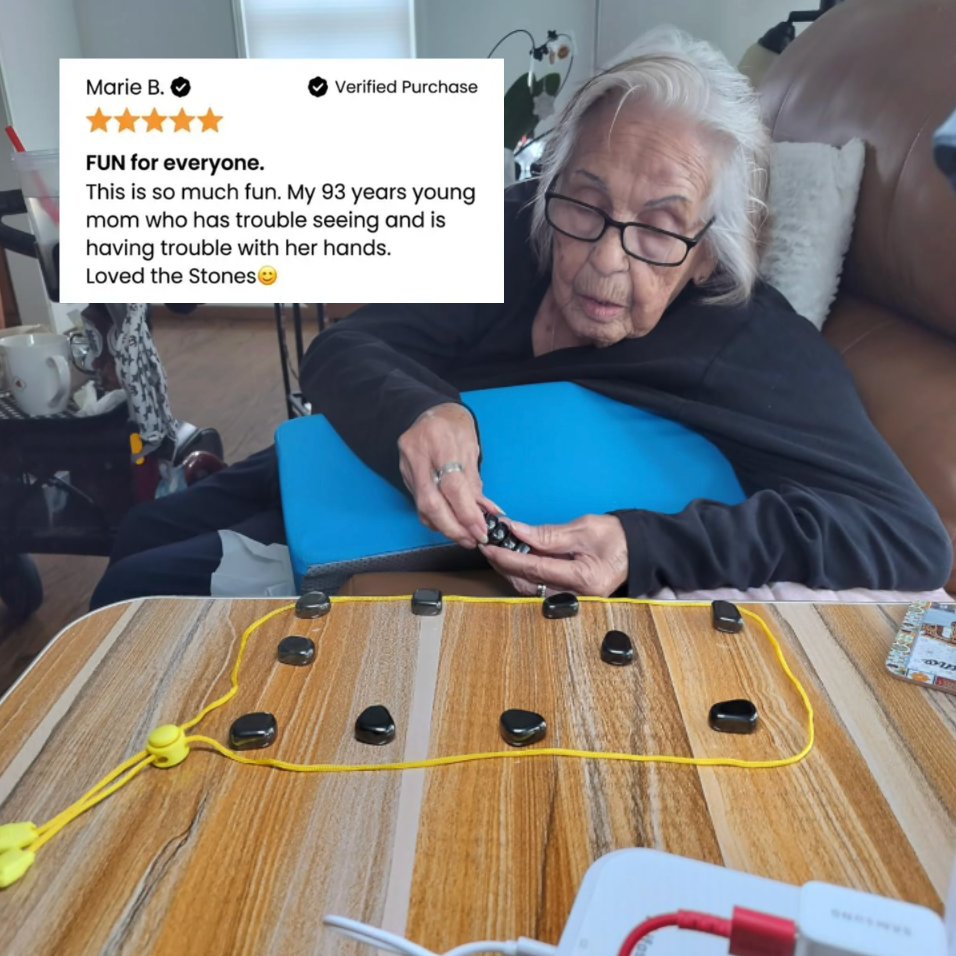 MagnetOut™ Magnetic Strategy Game