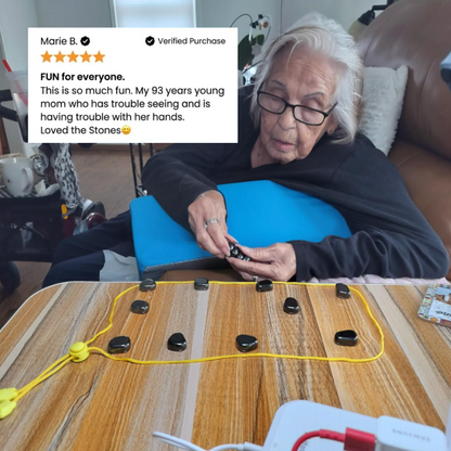 MagnetOut™ Magnetic Strategy Game