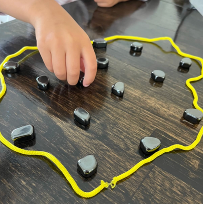 MagnetOut™ Magnetic Strategy Game