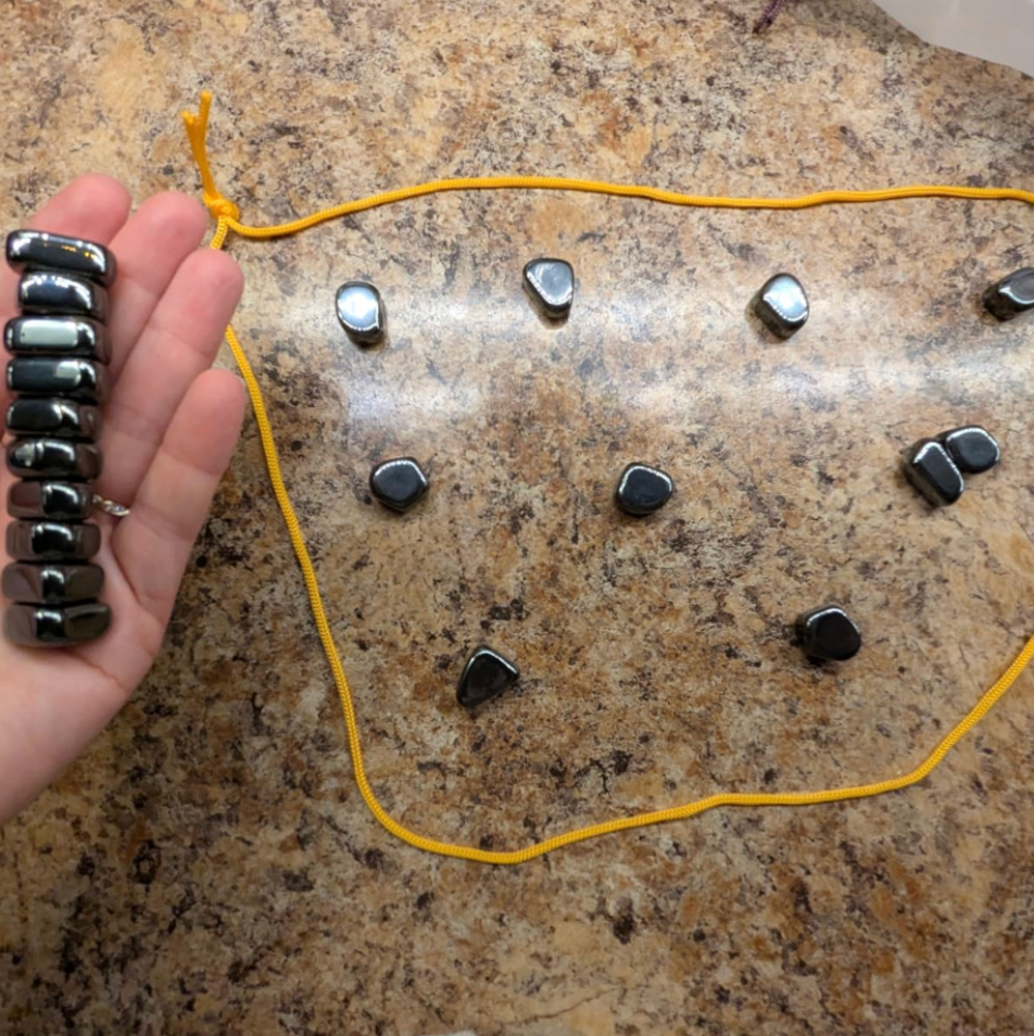 MagnetOut™ Magnetic Strategy Game